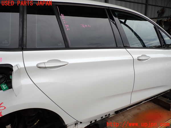 2UPJ-9234061290]BMW 218d グランツアラー(2E20)(F46)右後ドア 中古(43R-001734 M535)_2