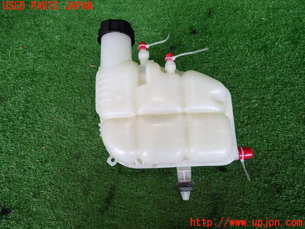 2UPJ-9234062410]BMW 218d グランツアラー(2E20)(F46)ラジエータータンク 中古_2