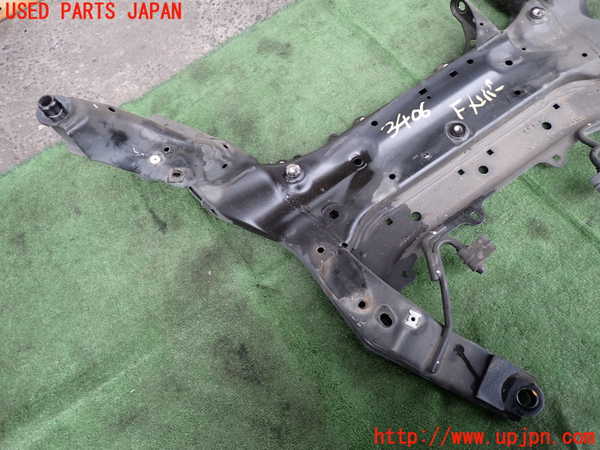 2UPJ-9234065285]BMW 218d グランツアラー(2E20)(F46)フロントメンバー 中古_3