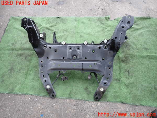 2UPJ-9234065285]BMW 218d グランツアラー(2E20)(F46)フロントメンバー 中古_4