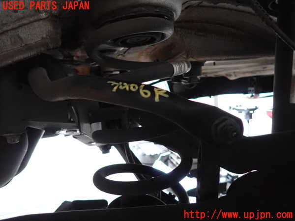 2UPJ-9234065445]BMW 218d グランツアラー(2E20)(F46)リアスタビライザー 中古_3