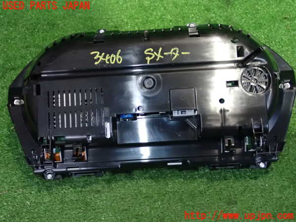2UPJ-9234066170]BMW 218d グランツアラー(2E20)(F46)スピードメーター 中古_3