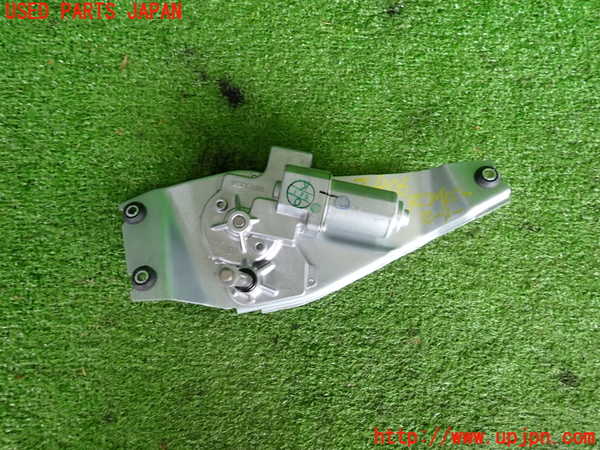 2UPJ-9234066775]BMW 218d グランツアラー(2E20)(F46)リアワイパーモーター 中古_2