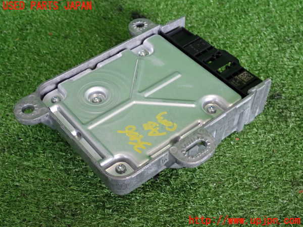 2UPJ-9234066145]BMW 218d グランツアラー(2E20)(F46)エアバッグコンピューター 中古_2