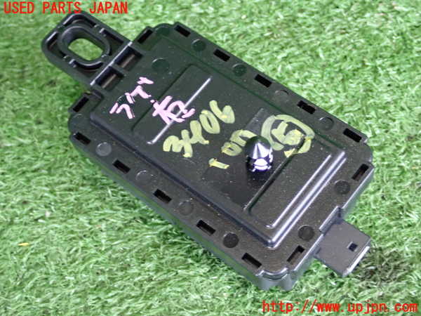 2UPJ-9234066150]BMW 218d グランツアラー(2E20)(F46)コンピューター5 中古_2