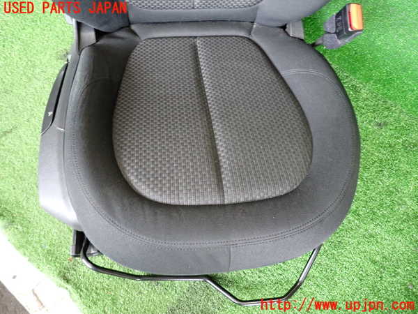 2UPJ-9234067035]BMW 218d グランツアラー(2E20)(F46)運転席シート 中古_2