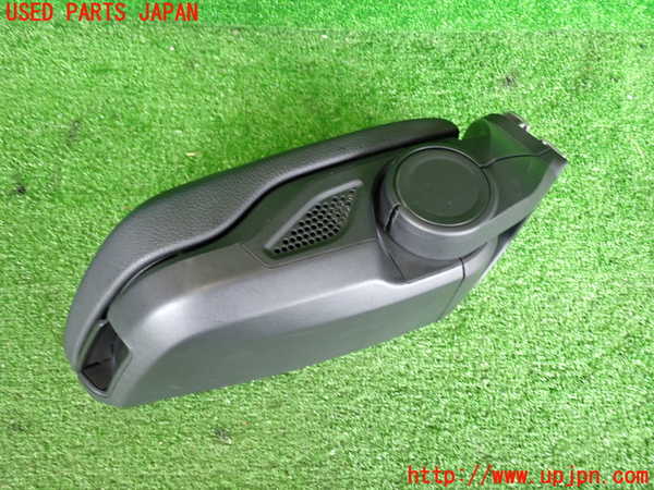 2UPJ-9234067549]BMW 218d グランツアラー(2E20)(F46)コンソール 中古_2