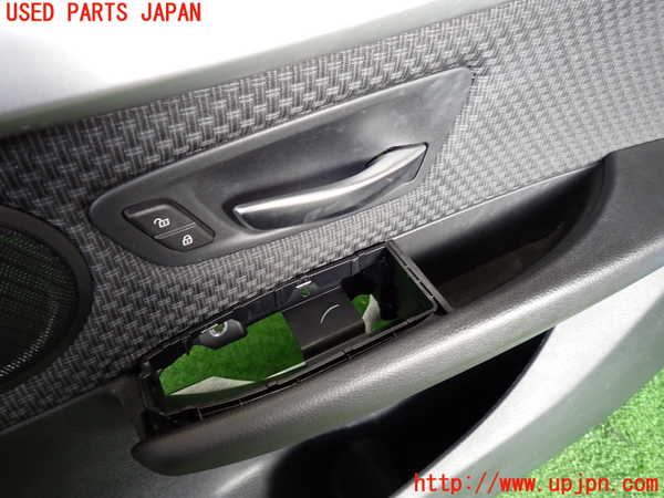 2UPJ-9234061234]BMW 218d グランツアラー(2E20)(F46)右前ドア内張り 中古_3