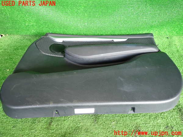 2UPJ-9234061234]BMW 218d グランツアラー(2E20)(F46)右前ドア内張り 中古_5