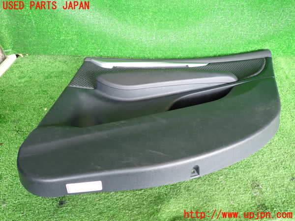 2UPJ-9234061294]BMW 218d グランツアラー(2E20)(F46)右後ドア内張り 中古_5