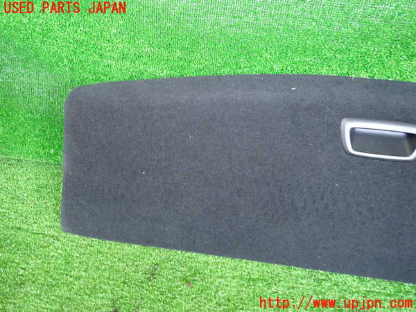 2UPJ-9234067771]BMW 218d グランツアラー(2E20)(F46)ラゲッジトレイ1 中古_3