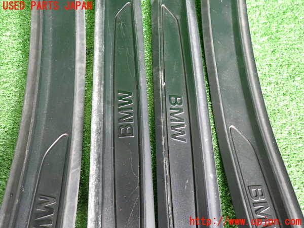 2UPJ-9234067740]BMW 218d グランツアラー(2E20)(F46)スカッフプレート 中古_3