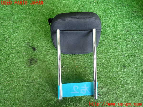 2UPJ-9234067150]BMW 218d グランツアラー(2E20)(F46)右2列目ヘッドレスト 中古_2