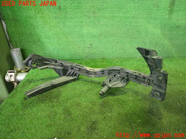 2UPJ-9234071142]スバル・XV HYBRID(GPE)左ヘッドライトリム 中古_2