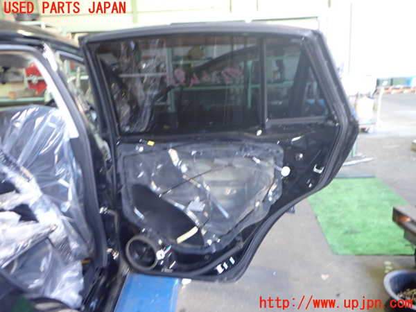 2UPJ-9234071290]スバル・XV HYBRID(GPE)右後ドア 中古_3