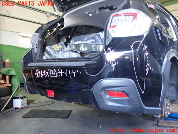 2UPJ-9234071610]スバル・XV HYBRID(GPE)リアバンパー (ジャンク品) 中古_2