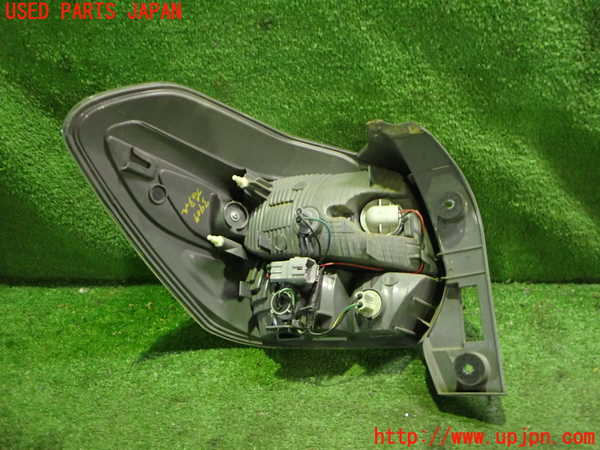 2UPJ-9234071530]スバル・XV HYBRID(GPE)右テールランプ 中古_2