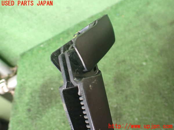 2UPJ-9234071661]スバル・XV HYBRID(GPE)リアワイパーアーム1 中古_3