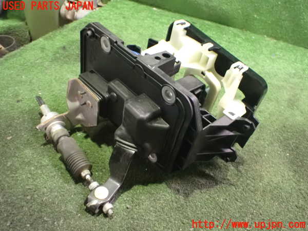 2UPJ-9234077555]スバル・XV HYBRID(GPE)ATシフトレバー 中古_2