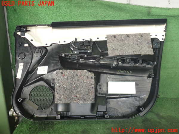 2UPJ-9234071264]スバル・XV HYBRID(GPE)左前ドア内張り 中古_3