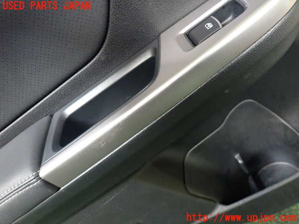 2UPJ-9234071324]スバル・XV HYBRID(GPE)左後ドア内張り 中古_2