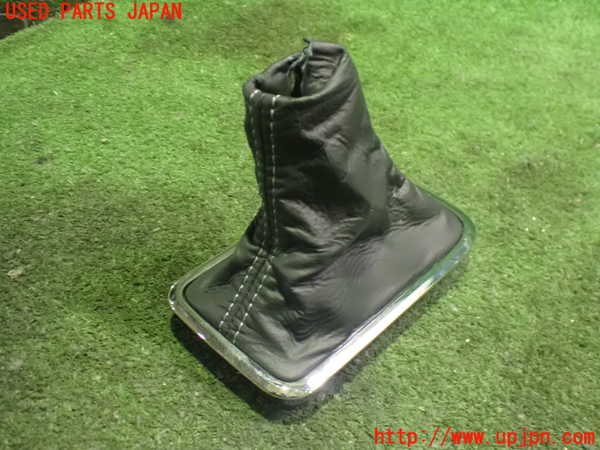 2UPJ-9234077575]スバル・XV HYBRID(GPE)シフトブーツ 中古_2