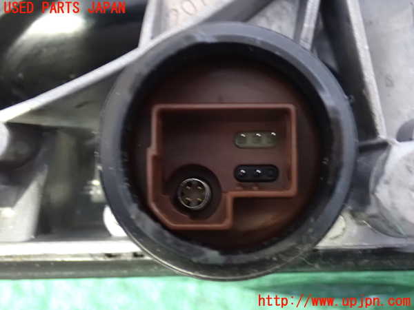 2UPJ-9234081210]BMW 320d(8C20)(F30)右ドアミラー 中古_4