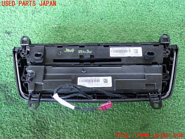 2UPJ-9234086066]BMW 320d(8C20)(F30)エアコンスイッチ1 中古_2