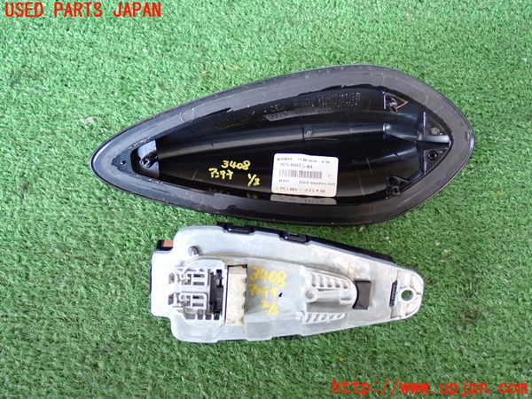 2UPJ-9234086550]BMW 320d(8C20)(F30)アンテナ 中古_3