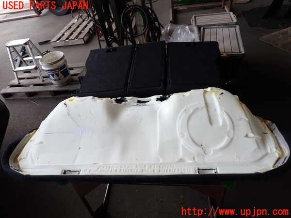 2UPJ-9234087385]BMW 320d(8C20)(F30)リアシート 中古_4