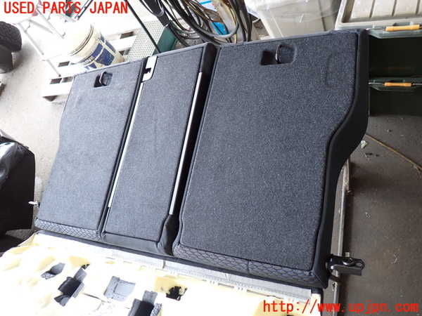 2UPJ-9234087385]BMW 320d(8C20)(F30)リアシート 中古_5
