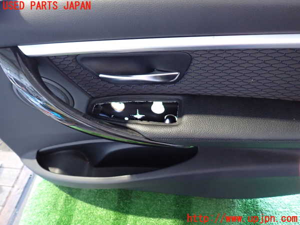 2UPJ-9234081234]BMW 320d(8C20)(F30)右前ドア内張り 中古_4