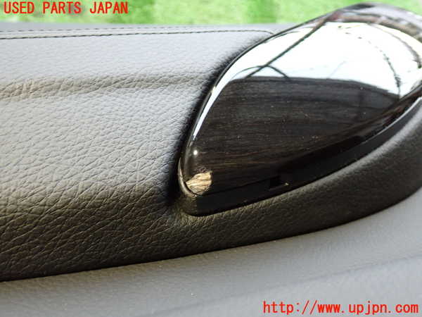 2UPJ-9234081324]BMW 320d(8C20)(F30)左後ドア内張り 中古_2
