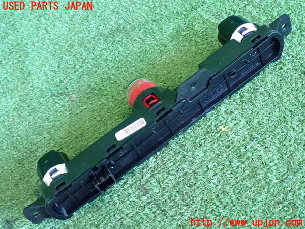 2UPJ-9234096290]フィアット・500(31212)ハザードスイッチ 中古_2