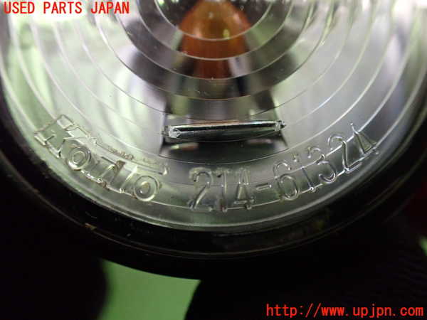 2UPJ-9234101160]ロードスター(NB6C)右ウィンカーレンズ 中古_3