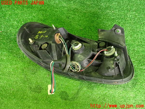 2UPJ-9234101530]ロードスター(NB6C)右テールランプ 中古_3