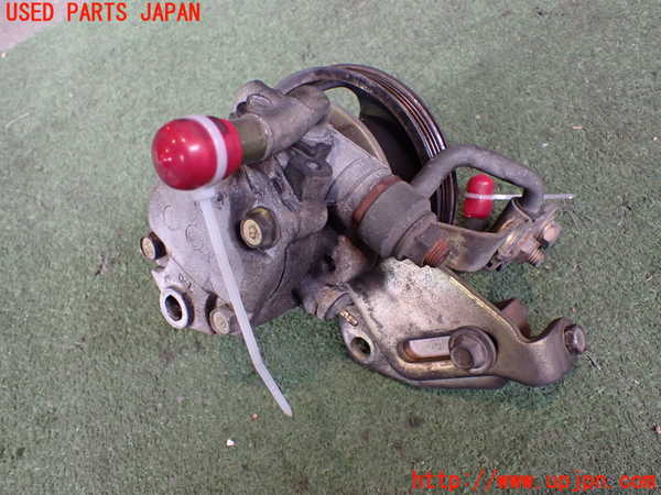 2UPJ-9234104250]ロードスター(NB6C)パワステポンプ 中古_2