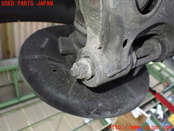 2UPJ-9234104305]ロードスター(NB6C)左リアナックルハブ 中古_2