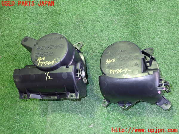 2UPJ-9234107810]ロードスター(NB6C)ドリンクホルダー (ジャンク品) 中古_3