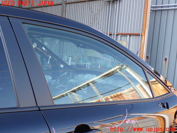 2UPJ-9234111230]カローラ クロス ハイブリッド(ZVG16)右前ドア 中古 AGC M2H4 43R-00034_2