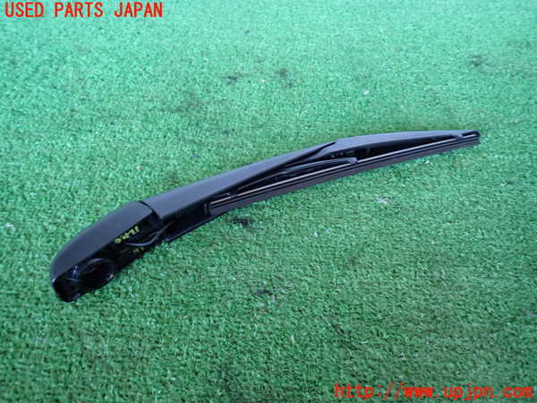 2UPJ-9234111661]カローラ クロス ハイブリッド(ZVG16)リアワイパーアーム1 中古_2