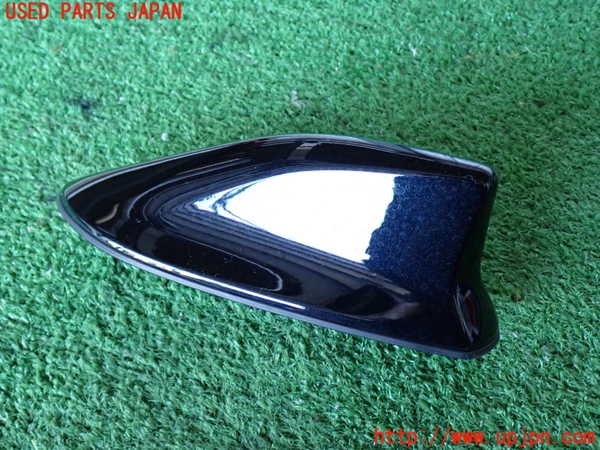 2UPJ-9234116550]カローラ クロス ハイブリッド(ZVG16)アンテナ 中古_2