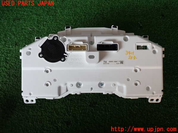 2UPJ-9234116170]カローラ クロス ハイブリッド(ZVG16)スピードメーター 中古_3