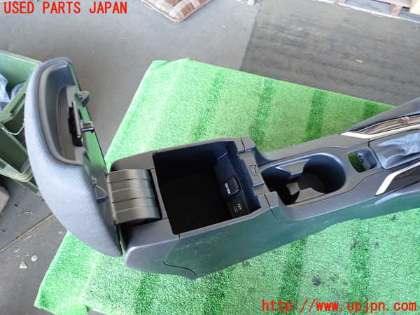 2UPJ-9234117540]カローラ クロス ハイブリッド(ZVG16)センターコンソール 中古_3