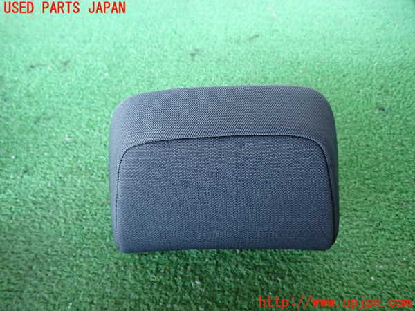 2UPJ-9234117130]カローラ クロス ハイブリッド(ZVG16)真中2列目ヘッドレスト 中古_2