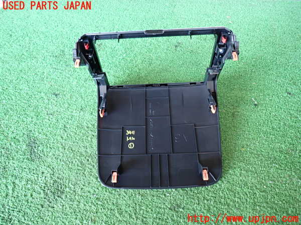 2UPJ-9234117691]カローラ クロス ハイブリッド(ZVG16)内装トリム類1 中古_3