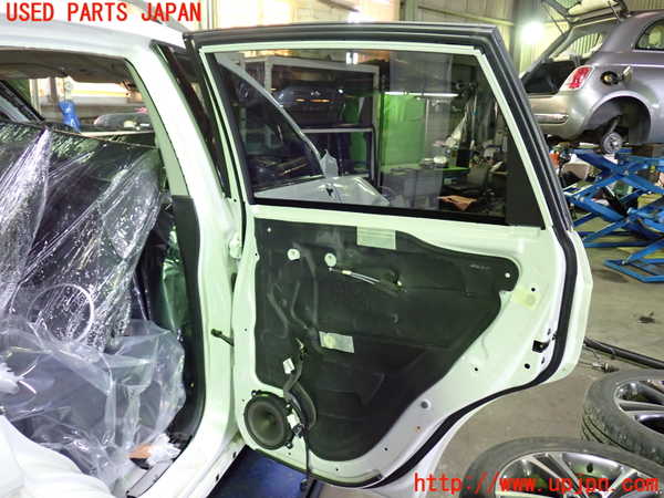 1UPJ-9234121290]シボレー・キャプティバ(型式不明)右後ドア 中古_5