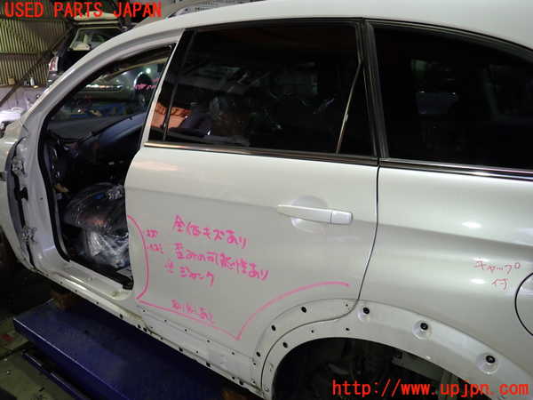 1UPJ-9234121320]シボレー・キャプティバ(型式不明)左後ドア ジャンク_2