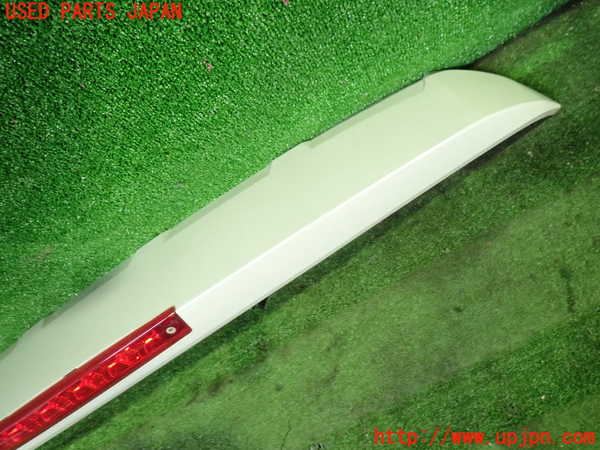 1UPJ-9234121520]シボレー・キャプティバ(型式不明)リアスポイラー 中古_2