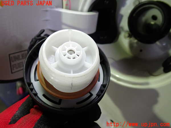 1UPJ-9234121690]シボレー・キャプティバ(型式不明)フューエルリッド 中古_3